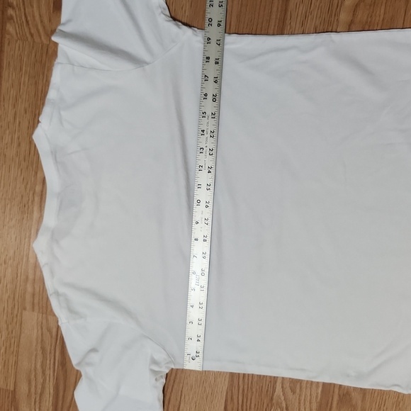 UNIQLO Peanuts Schulz tshirt size medium - Picture 6 of 7